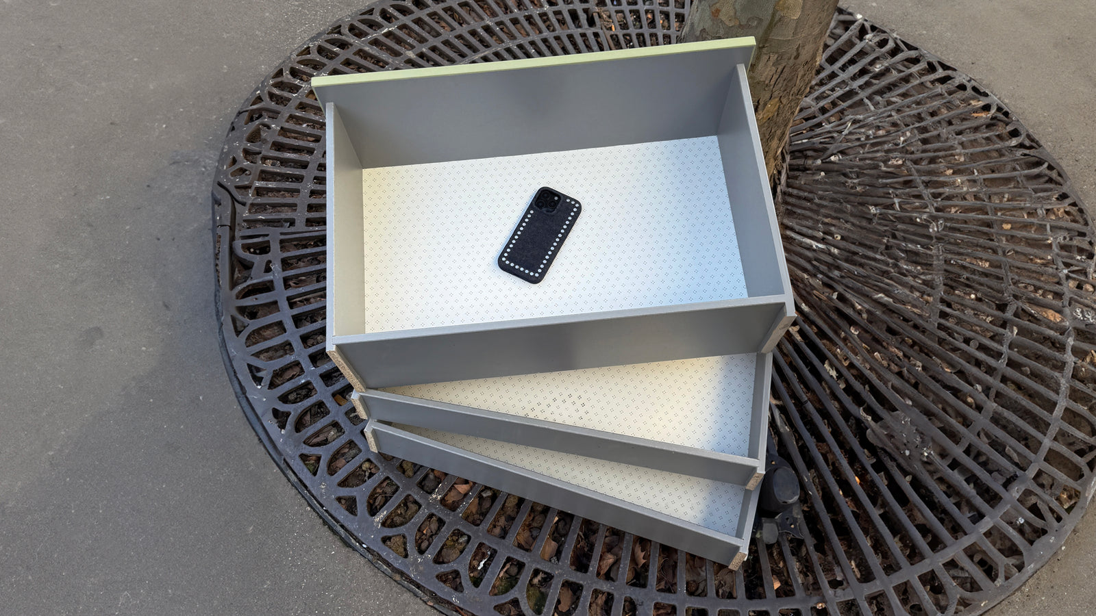 The Skinny Case™ - Classic Jeans