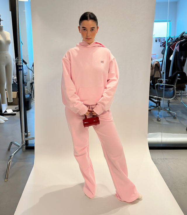 FEEELS COMFORTING - STRAIGHT SWEATPANT IN ICED PINK - Urban Sophistication