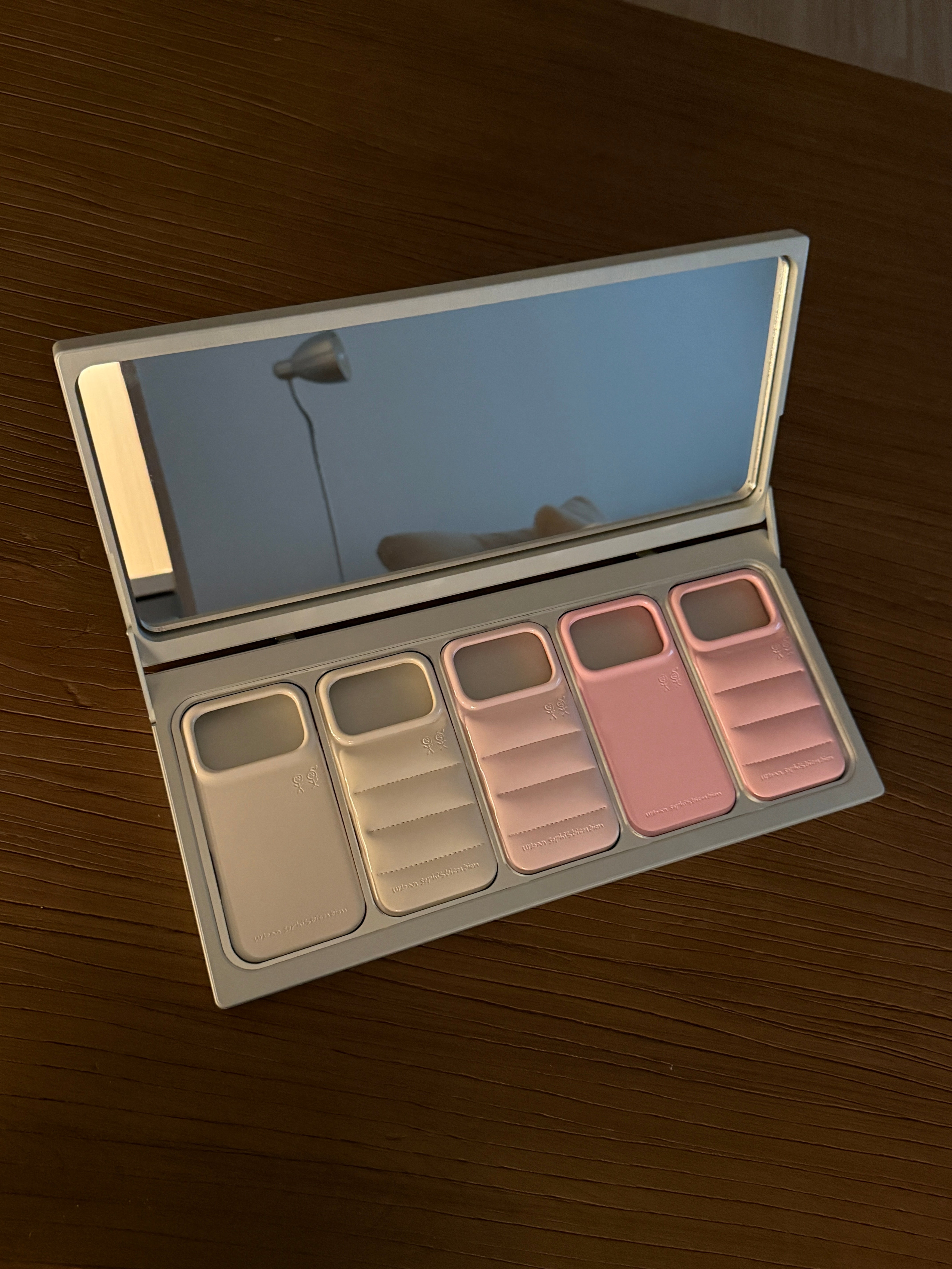 IMG_5988_2.jpg?v=1759517276&