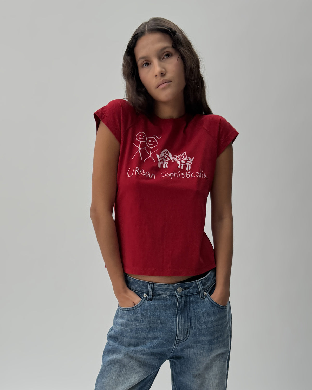 RT01 Raglan T Shirt Syrah 01 Close Up PDP