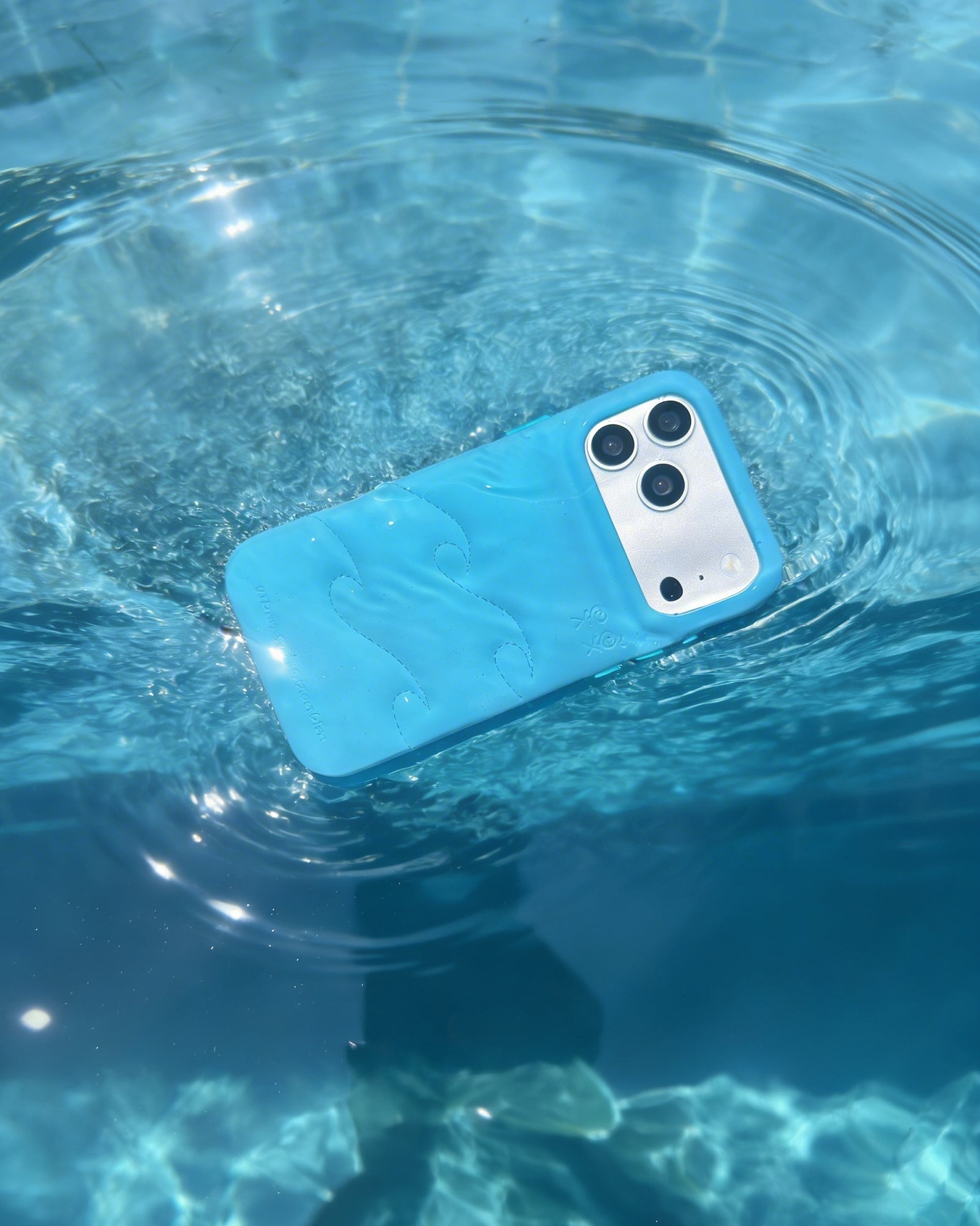 The Dough Case® - Wave in Blue