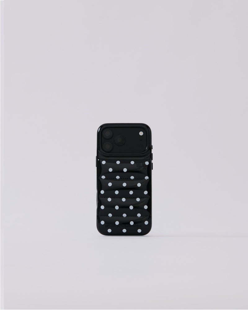 studio-flat|
phone-size_iphone-18-pro-max|