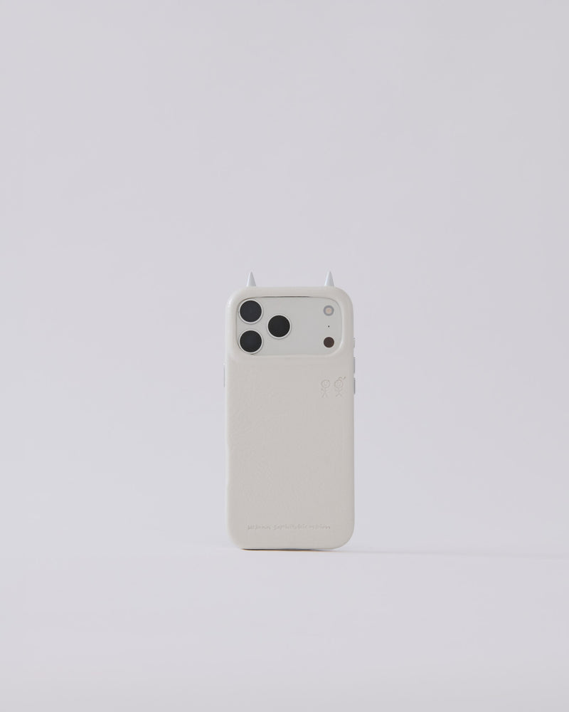 studio-flat|
phone-size_iphone-18-pro-max|