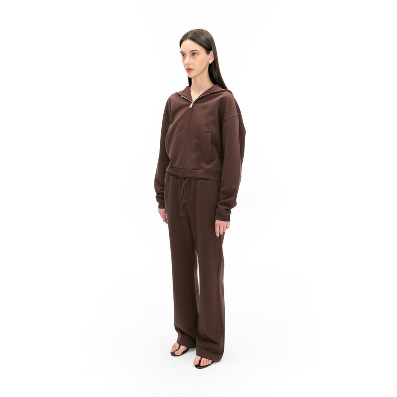 STRAIGHT SWEATPANT IN CHOCOLATE - Urban Sophistication