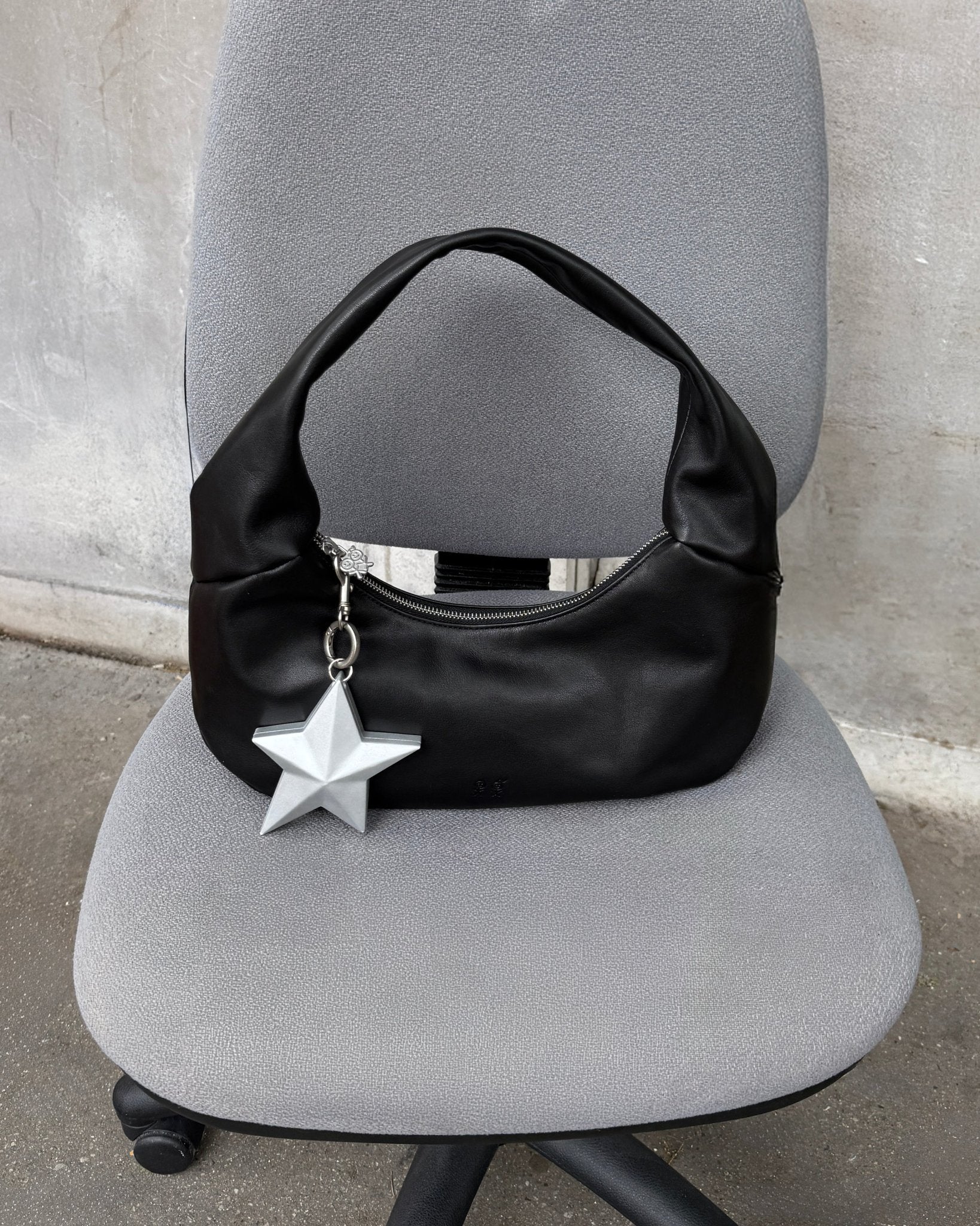 The Anon Bag Bratz© Edition in Black