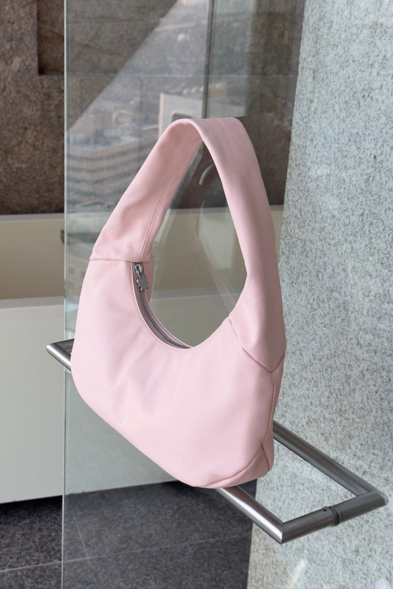 The Anon Bag in Strawberry Frozen Yogurt