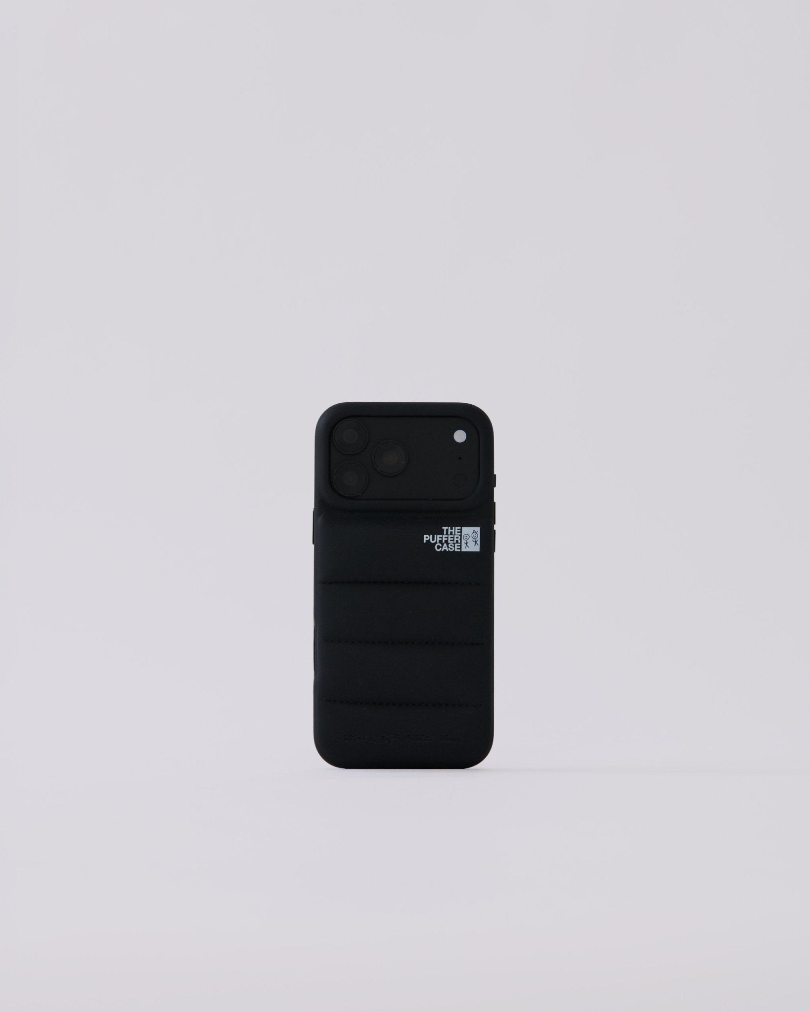studio-flat|
phone-size_iphone-17-pro-max|