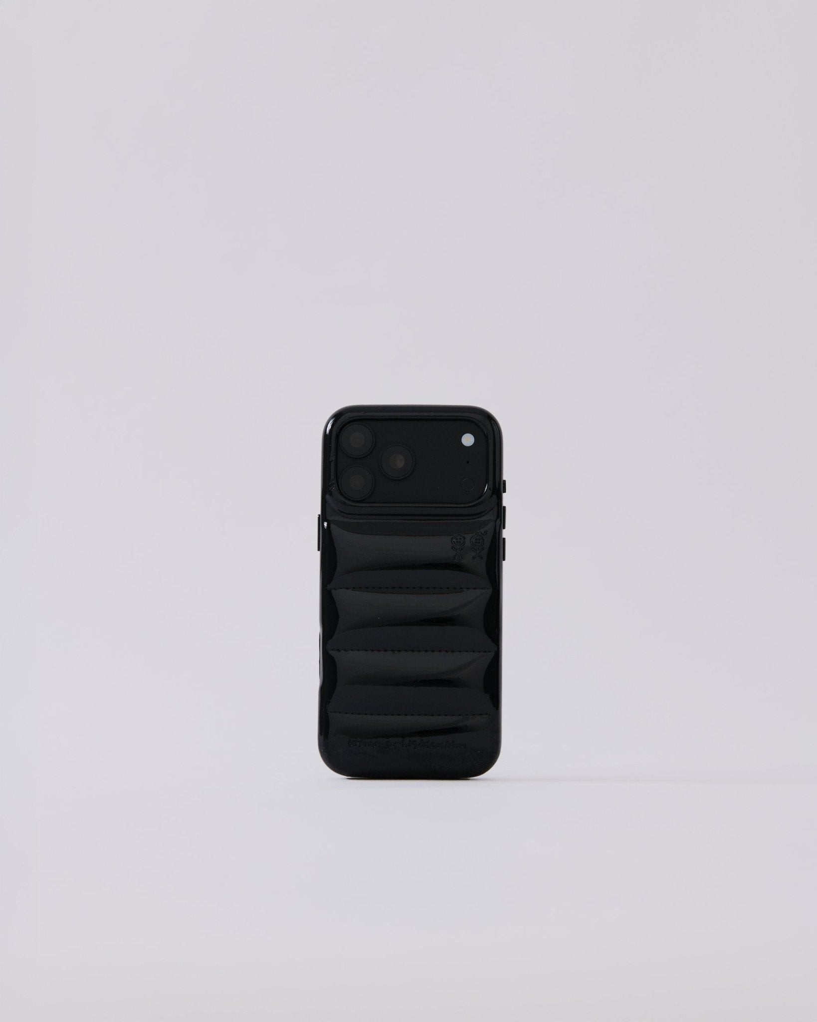 The Puffer Case® - Black Manhattan | Urban Sophistication