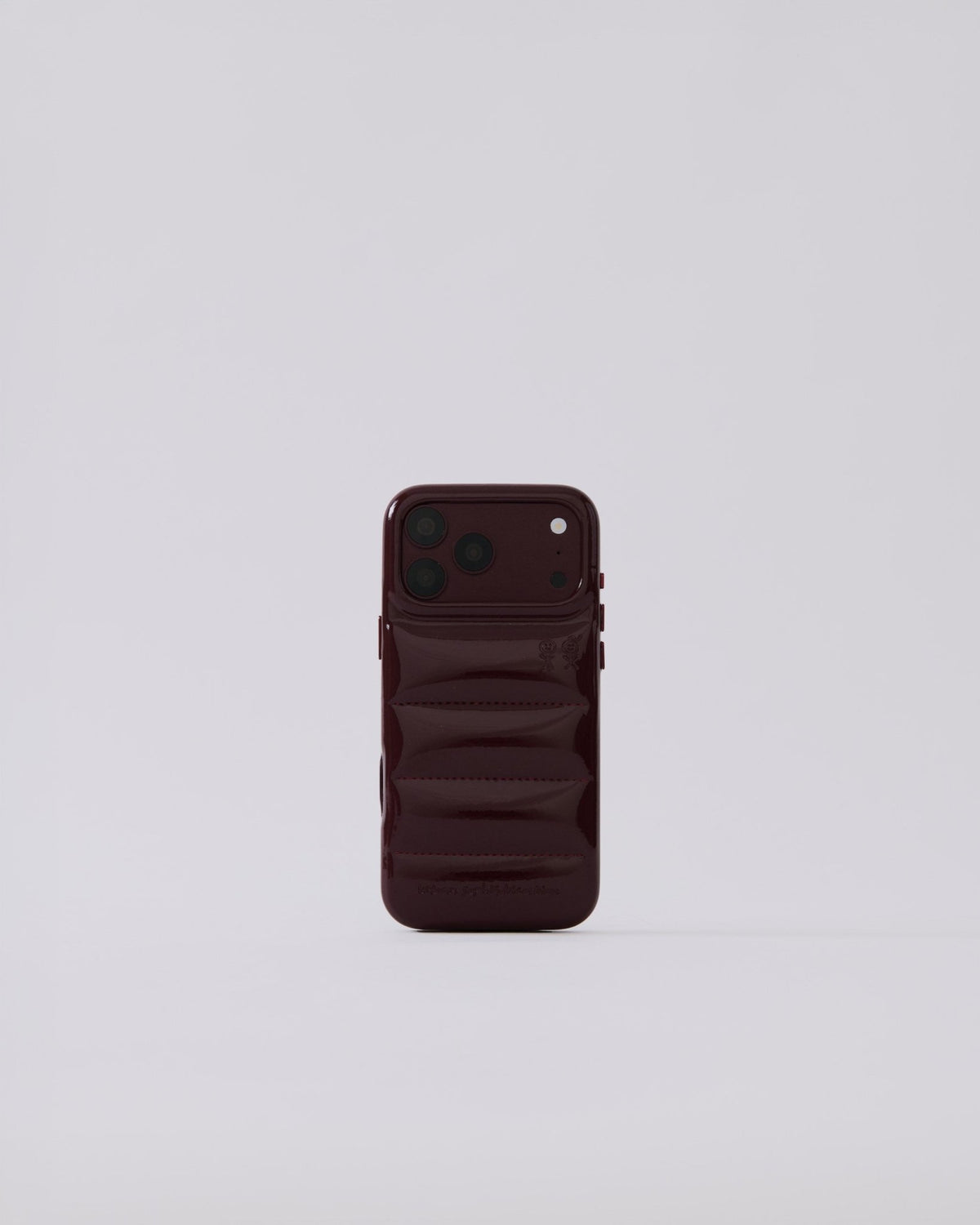 studio-flat|
phone-size_iphone-17-pro-max|