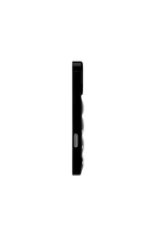 phone-size_iphone-17-pro-max|
