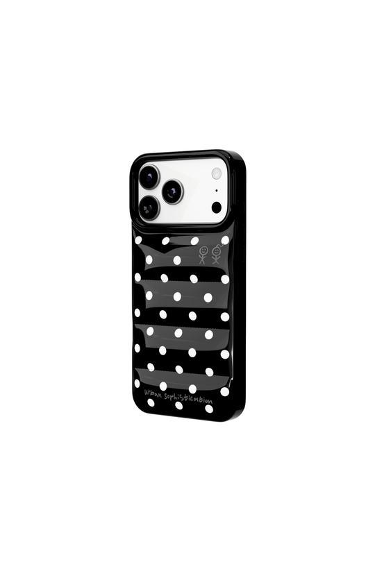 phone-size_iphone-17-pro-max|