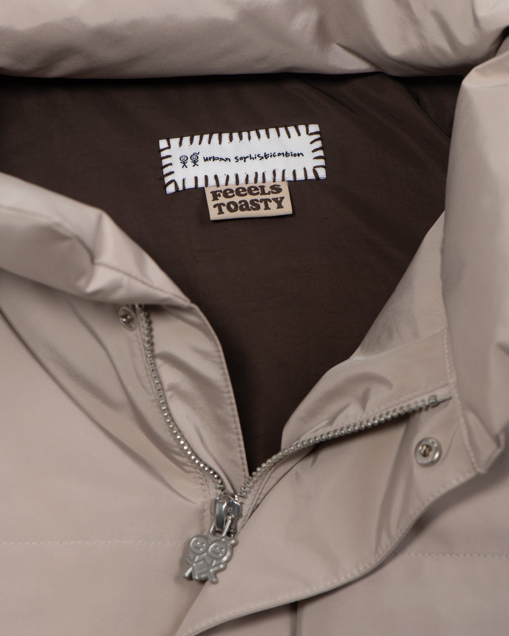 The Puffer Jacket (Trench) in Oat Milk