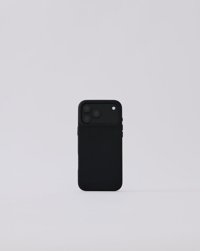 The Skinny Case - Black, studio photograph | studio-flat| phone-size_iphone-18-pro-max|