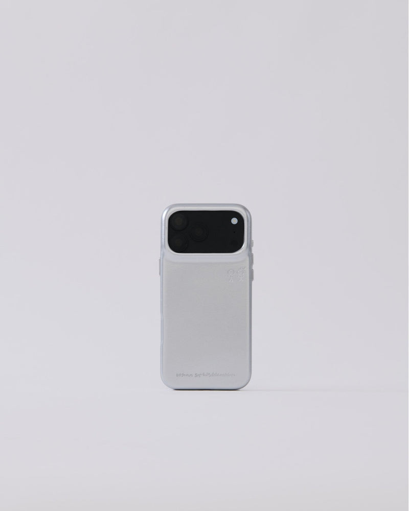 studio-flat|
phone-size_iphone-18-pro-max|
