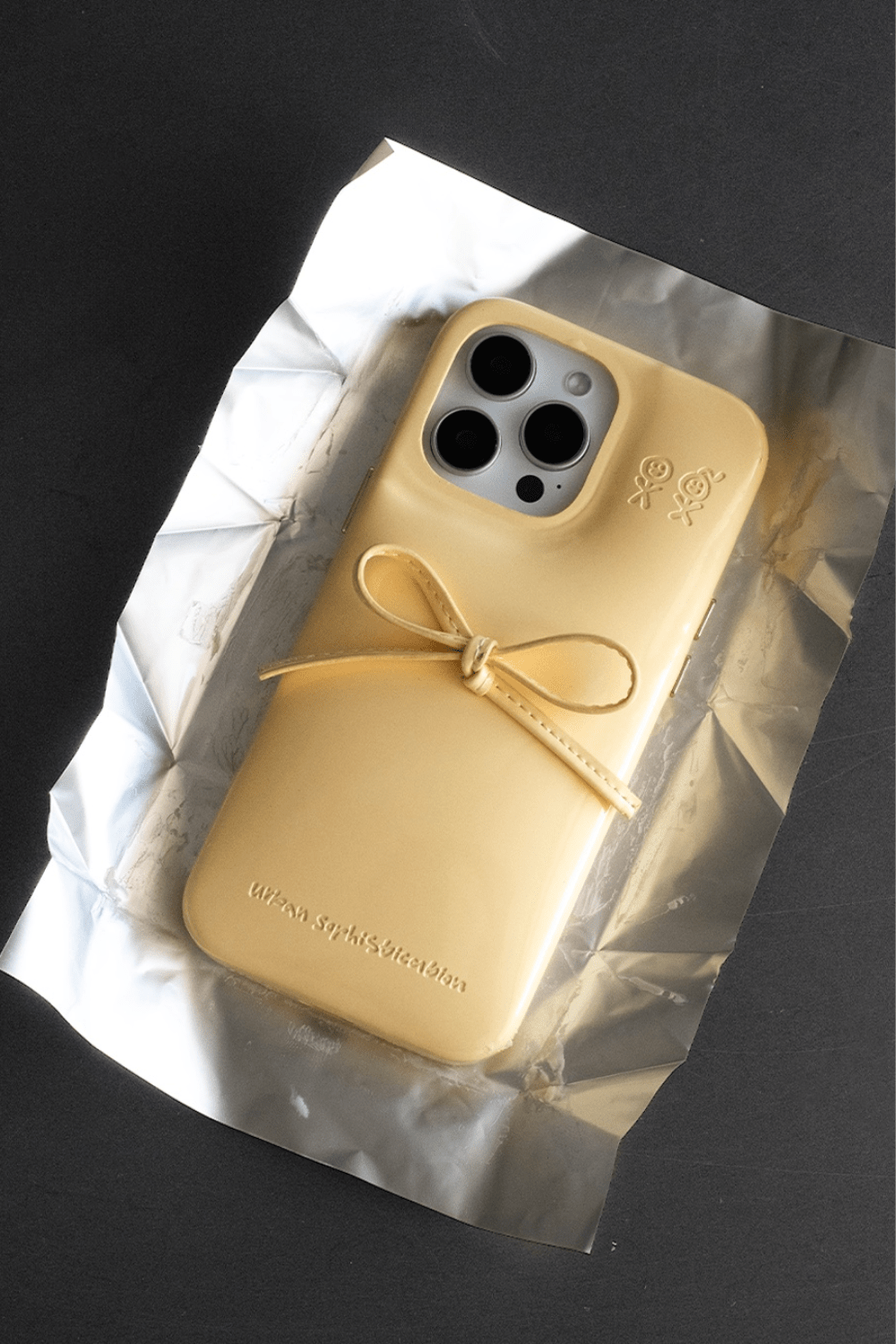 the-soap-case-delicate-bow-in- the-soap-case-delicate-bow-in-